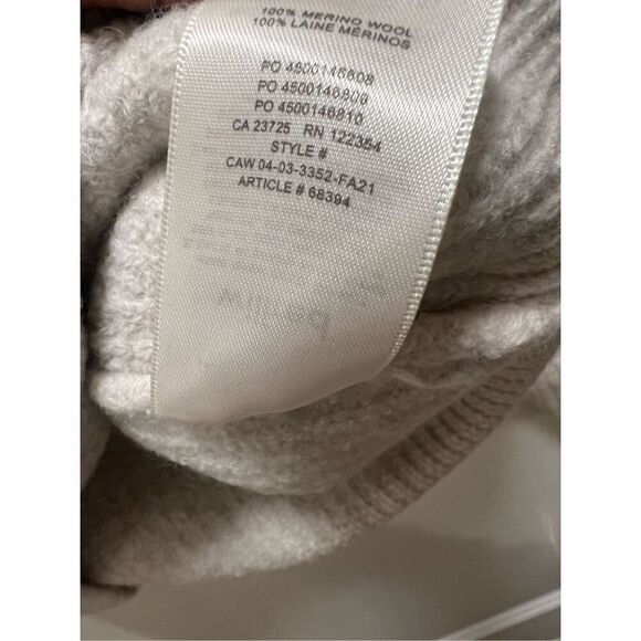 Wilfred Free Aritzia Size 100% Wool Cropped Turtleneck Harper Size L Junior - Picture 5 of 5